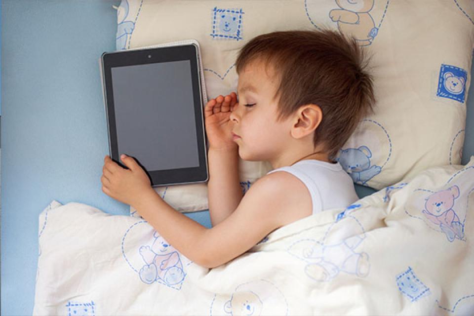 sleeping with tablet